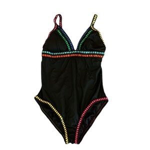 La Blanca one piece black swim suit w/ threading
